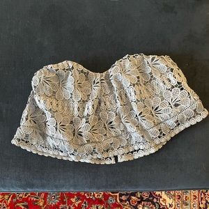 NWT XS Lovers + Friends blue lace crop top